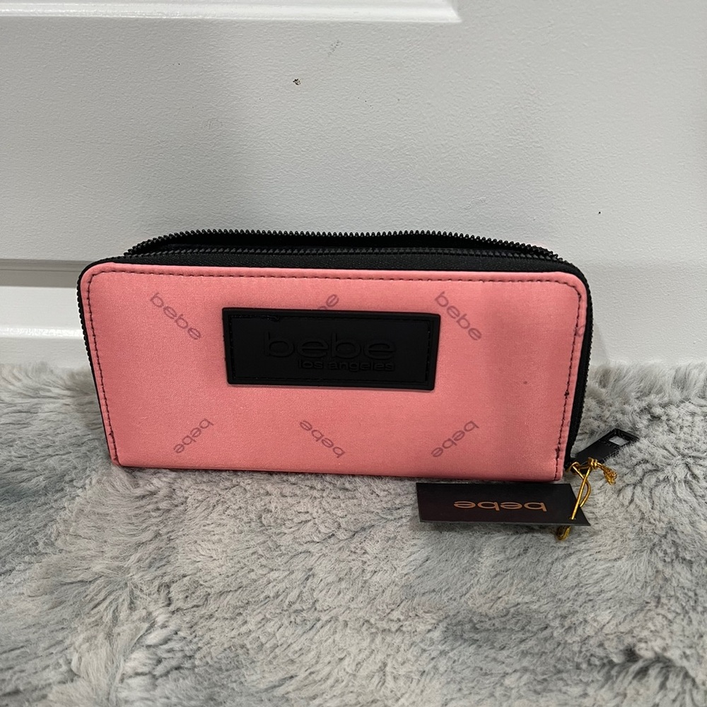 Bebe Wallet - image 1